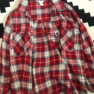 Flannel w/ pockets